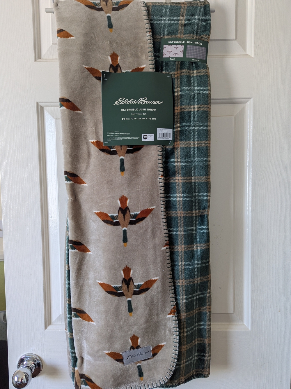 Eddie Bauer Reversible Lush Throw Blanket - Green Plaid and Duck Print
